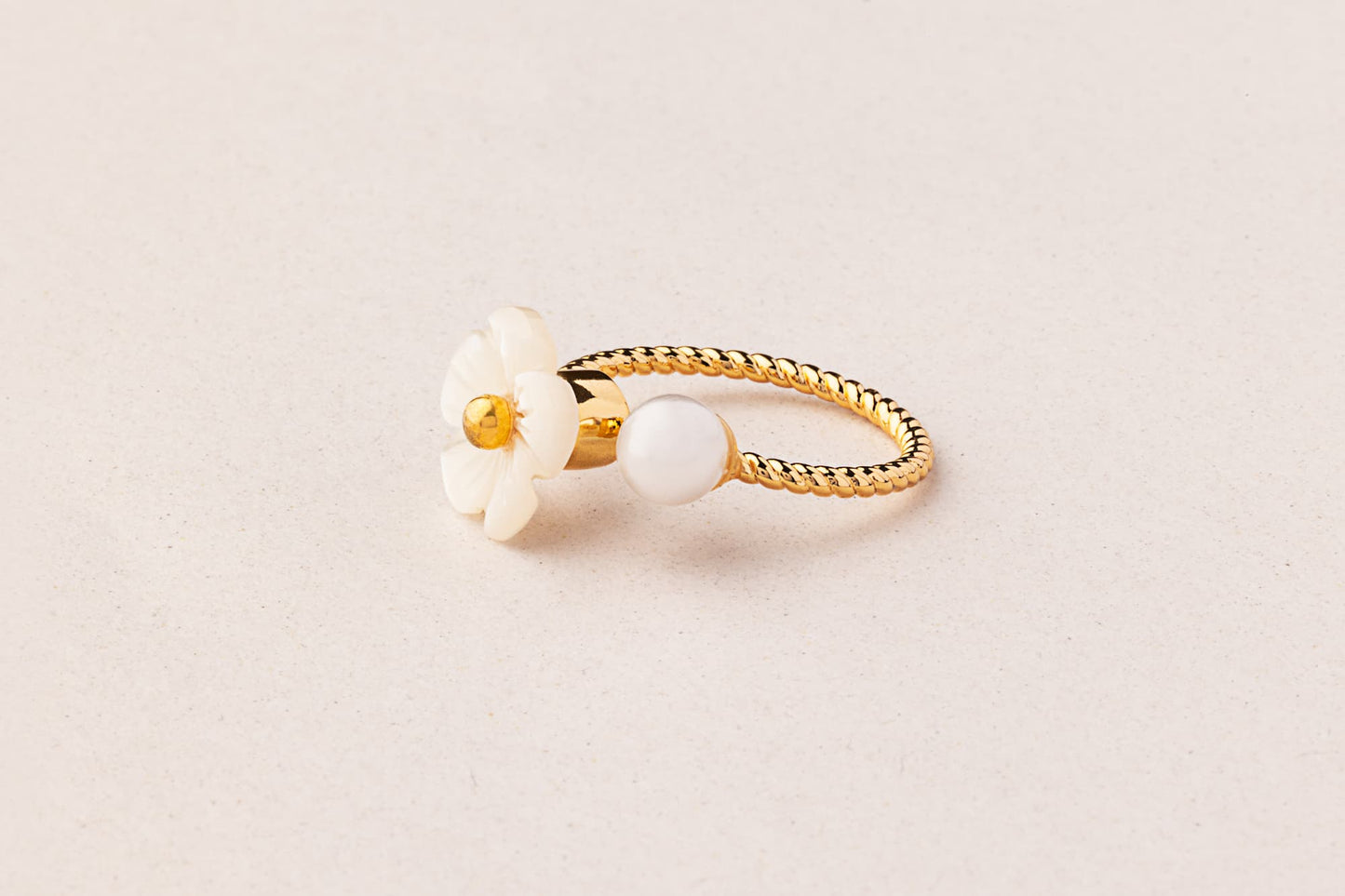 Bloom - Anillo giratorio con flor